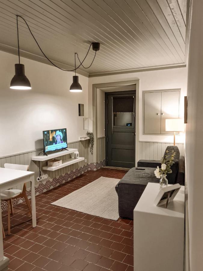 Mr Studio Zona Historica De Coimbra - Self Check-In מראה חיצוני תמונה